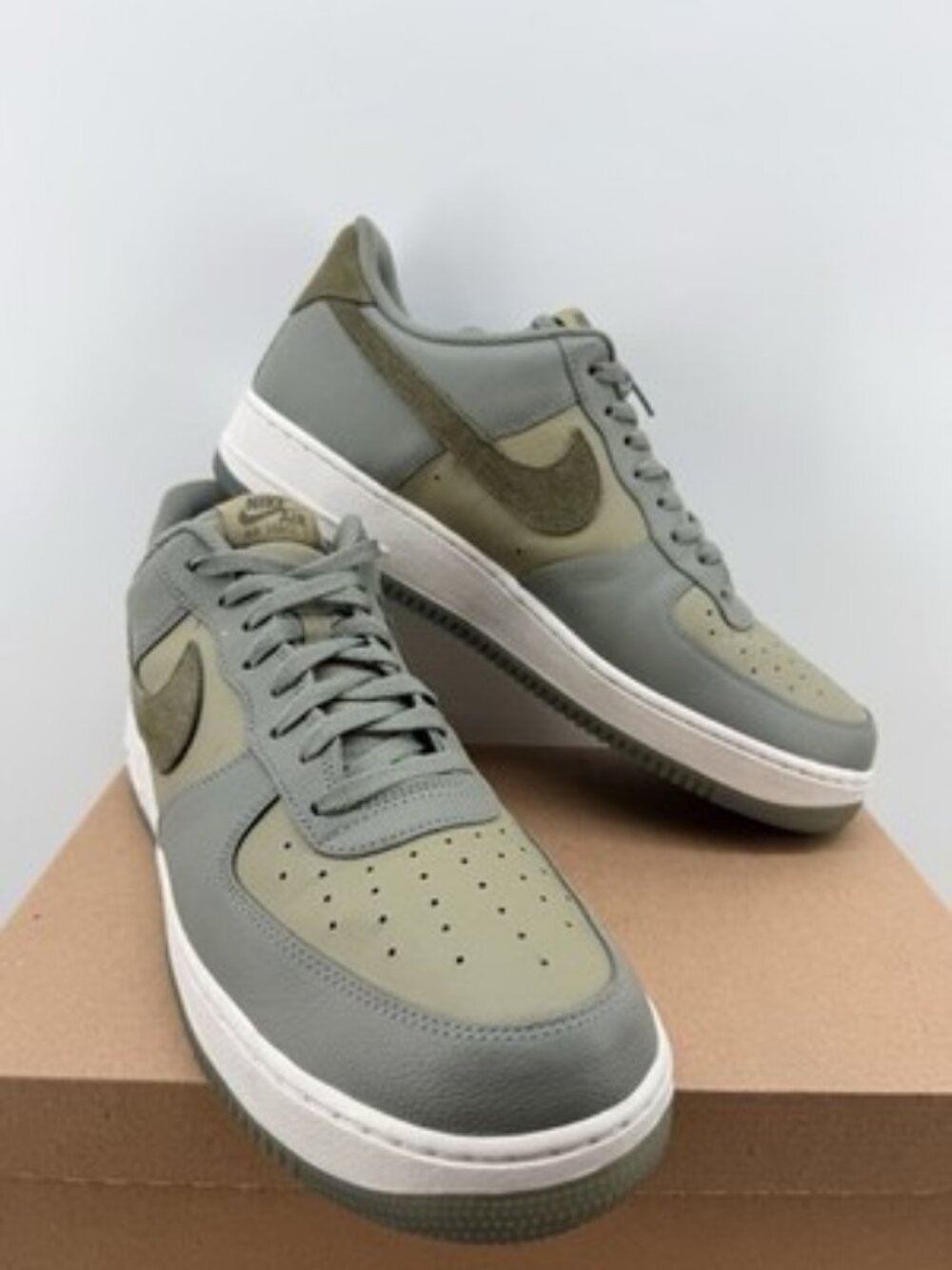 Nike Air Force1 07LV8 Dark Stucco size 14M